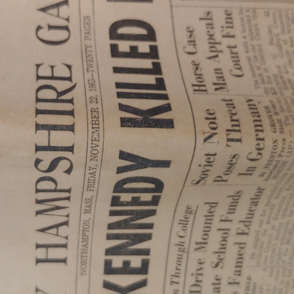 Vintage Newspapers, Daily Hampshire gazette and Springfield Republican, 1963 - Picture 3 of 10